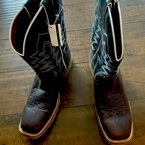 Brand new with tags Nocona mens size 11 boots